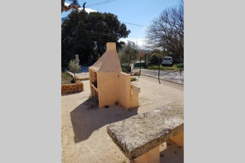 Le Calme En Provence Villa Tulette Bagian luar foto
